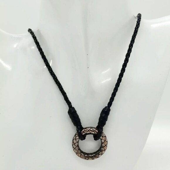 $795 Authentic BOTTEGA VENETA Made in ITALY Unisex Silver 925 Leather Necklaces - Picture 1 of 9